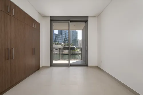 1 Bedroom Apartment in 5242 Tower 1
