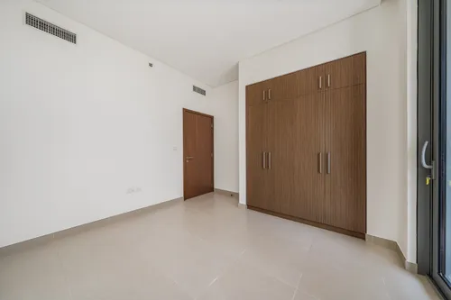 1 Bedroom Apartment in 5242 Tower 1