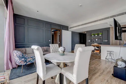 2 Bedrooms Apartment in Jumeirah Living Marina Gate