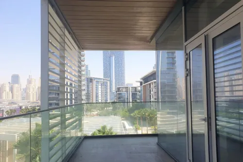 2 Bedrooms Apartment in Apartment Building 10