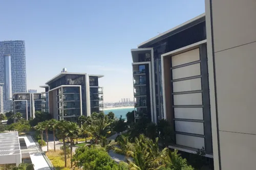2 Bedrooms Apartment in Apartment Building 10
