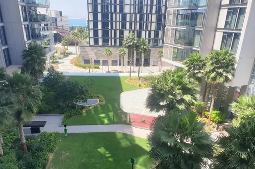 2 Bedrooms Apartment in Apartment Building 10