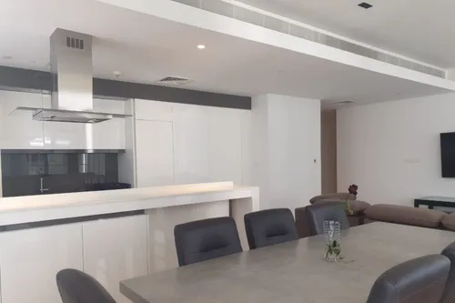 2 Bedrooms Apartment in Apartment Building 10