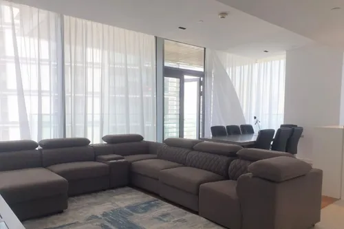 2 Bedrooms Apartment in Apartment Building 10