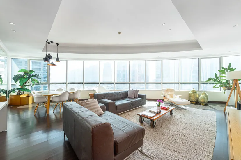 4 Bedroom Apartment in Horizon Tower