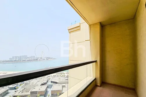 Upgraded | Furnished | Stunning sea views | Vacant