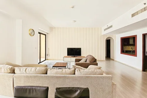 2 Bedrooms Apartment in Rimal 4