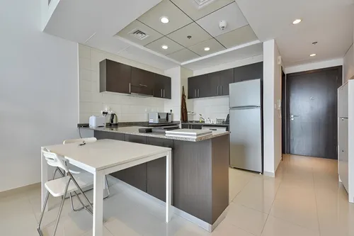 1 Bedroom Apartment in Bay Central West