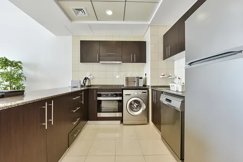1 Bedroom Apartment in Bay Central West