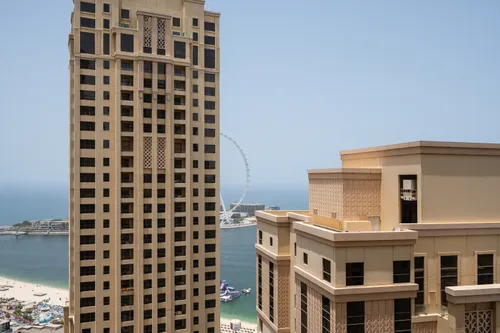 2 Bedrooms Apartment in Bahar 1