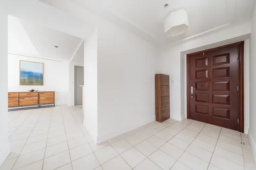 2 Bedrooms Apartment in Murjan Tower