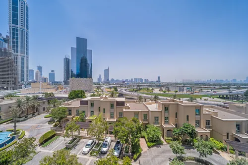 2 Bedrooms Apartment in Murjan Tower