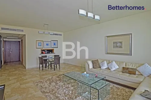 3 Bedrooms Apartment in Al Fattan Marine Tower