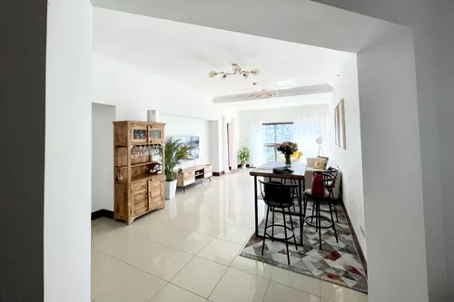 2 Bedrooms Apartment in Golden Mile 6