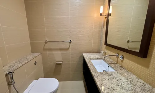 2 Bedrooms Apartment in Emerald