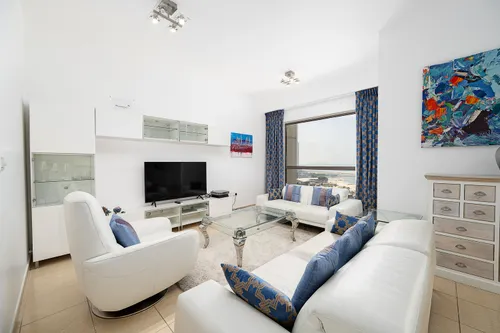 3 Bedrooms Apartment in Rimal 2