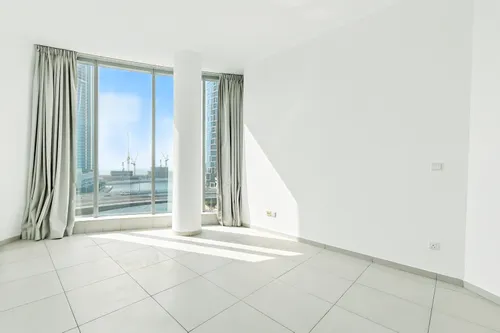 2 Bedrooms Apartment in Panoramic Tower