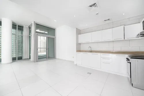 2 Bedrooms Apartment in Panoramic Tower