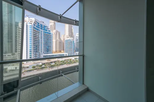 2 Bedrooms Apartment in Panoramic Tower