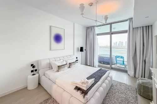 1 Bedroom Apartment in Azure Residences