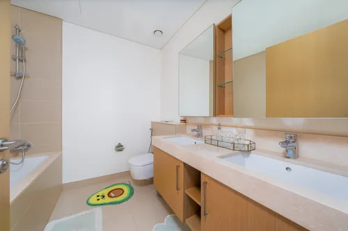 2 Bedrooms Apartment in 5242 Tower 1