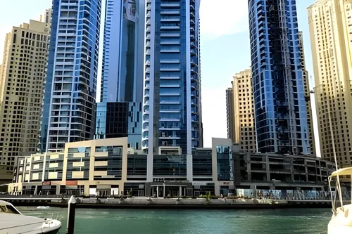 3 Bedrooms Apartment in Bay Central East