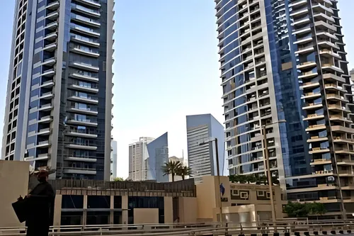 3 Bedrooms Apartment in Bay Central East