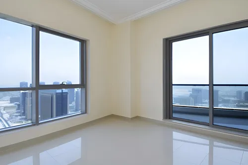 3 Bedrooms Apartment in Bay Central East