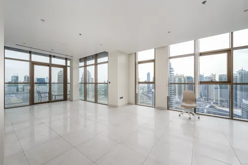 3 Bedrooms Apartment in No.9