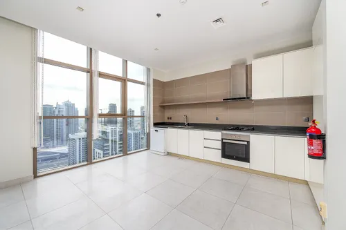 3 Bedrooms Apartment in No.9