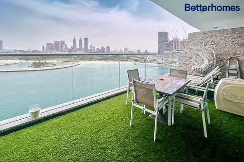 Exclusive | Upgraded | Top Floor