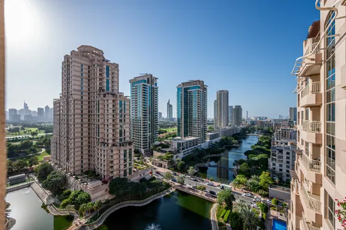 2 Bedrooms Apartment in Mosela Waterside Residences
