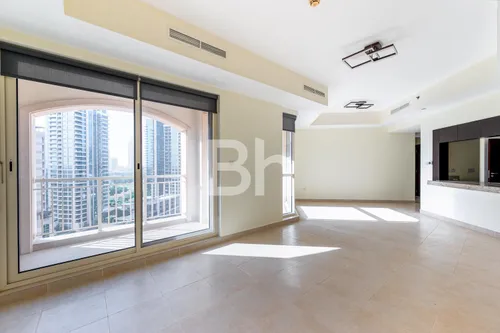 Managed | Unfurnished | High Floor | Lake View