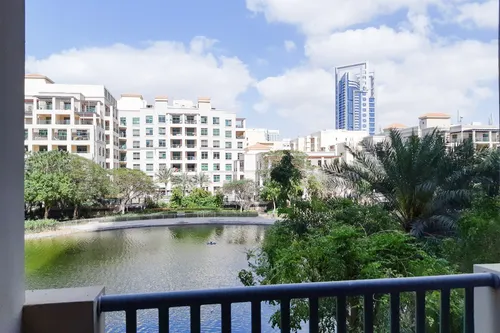  Apartment in The Links Canal Apartments