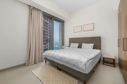 3 Bedrooms Apartment in 5242 Tower 2