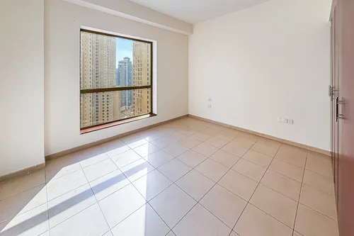 2 Bedrooms Apartment in Bahar 4