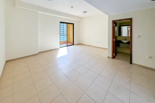2 Bedrooms Apartment in Bahar 4
