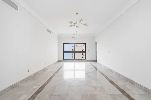 2 Bedrooms Apartment in The Fairmont Palm Residence North