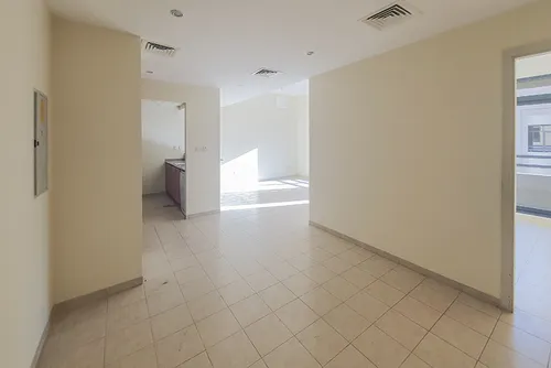 3 Bedrooms Apartment in Al Jaz 1