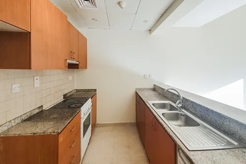 3 Bedrooms Apartment in Al Jaz 1