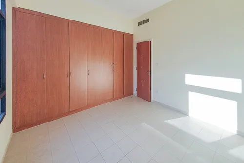 3 Bedrooms Apartment in Al Jaz 1