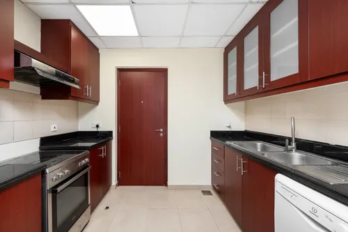 2 Bedrooms Apartment in Bahar 1