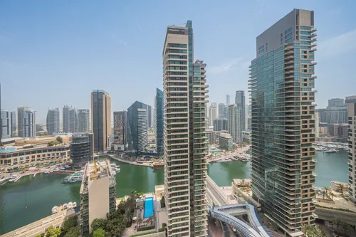 2 Bedrooms Apartment in Bahar 1