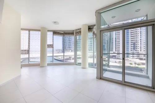 2 Bedrooms Apartment in Panoramic Tower