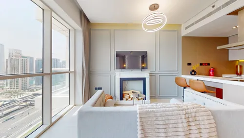  Apartment in West Avenue Tower