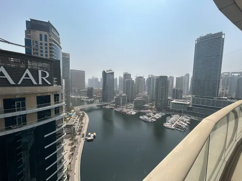 2 Bedrooms Apartment in Aurora Tower
