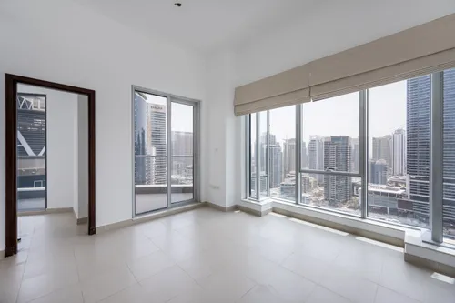 Penthouse | Marina View | Emaar | Chiller Free