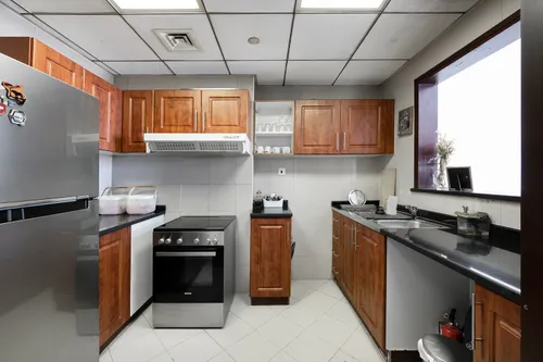 2 Bedrooms Apartment in Icon Tower 2