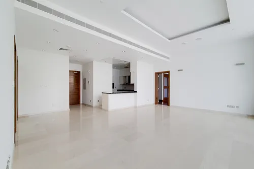 2 Bedrooms Apartment in Oceana Southern