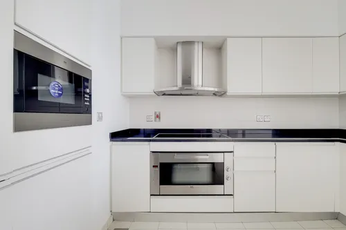2 Bedrooms Apartment in Oceana Southern